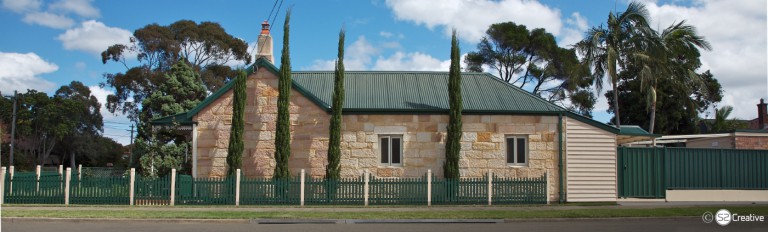 Downey Cottage 1847 - 150 year old, convict built, sandstone cottage - Street view
